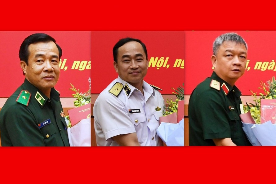 Từ trái qua, Thiếu tướng Lê Đức Thái, Chuẩn Đô đốc Trần Thanh Nghiêm và Thiếu tướng Nguyễn Quang Ngọc