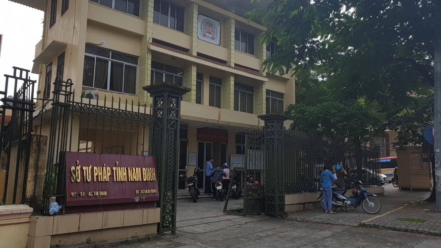 Sở Tư pháp Nam Định, nơi có 2 cán bộ vừa bị bắt, khởi tố - Ảnh: Hoàng Long