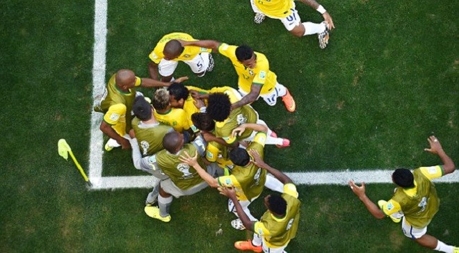 Trái tim Brazil suýt ngừng đập trước Chile