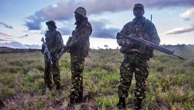 Lực lượng xạ thủ bảo vệ tê giác tại khu bảo tồn Borana của Kenya. Nguồn: BBC.
