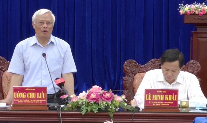 Ông Uông Chu Lưu phát biểu với Hội đồng bầu cử Bạc Liêu.