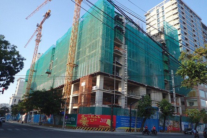 Dự án Gold Coast tại số 1 Trần Hưng Đạo, Nha Trang đang xây dựng (Ảnh: TH- CL).