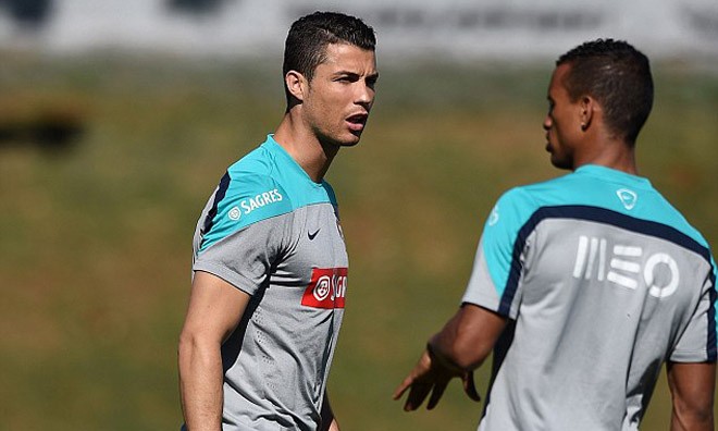 Ronaldo bình phục thần tốc, sẵn sàng 'chiến' tuyển Đức