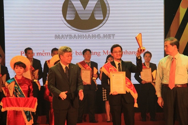 Maybanhang.net nhận giải Sao Khuê cho Giải pháp phần mềm bán hàng tiêu biểu nhất 