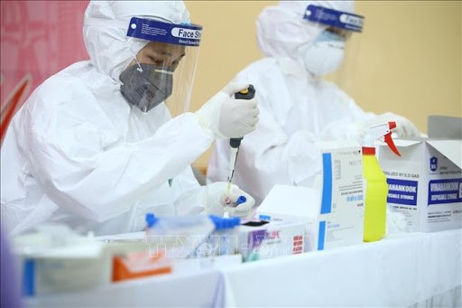 Việt Nam có 4 ca mắc mới COVID-19, Hà Nội thêm 1 bệnh nhân