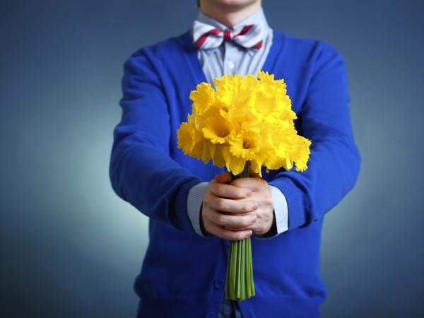Trắc nghiệm: Bó hoa bạn được tặng từ cậu ấy nhắn nhủ điều gì?