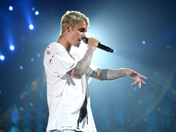 Justin Bieber gây "bão like" khi quay trở lại Instagram sau 6 tháng nghỉ chơi