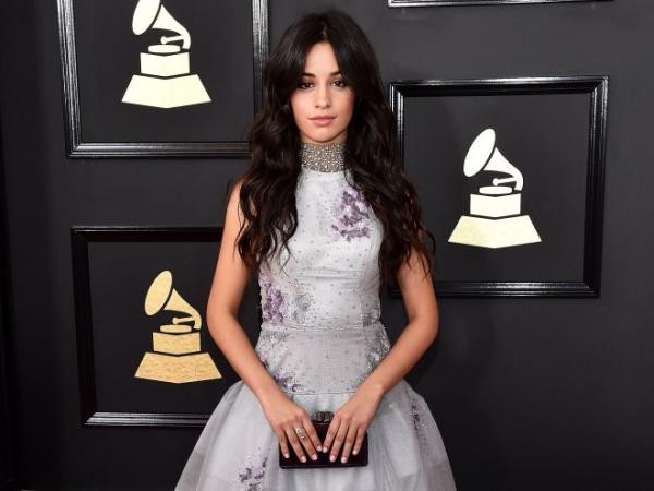 Camila Cabello thất vọng vì bị các thành viên của Fifth Harmony "nghỉ chơi"