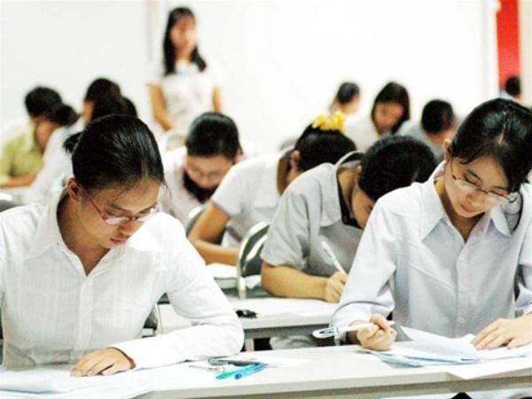 Hơn 62.000 bạn học sinh Hà Nội tham gia kì thi thử THPT Quốc gia