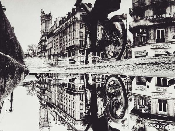 Chiêm ngưỡng kinh đô Paris đẹp huyền ảo qua... những vũng nước