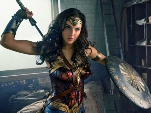 Làm quen gấp với Gal Gadot - “Siêu nữ” đẹp không góc chết trong bom tấn “Wonder Woman”