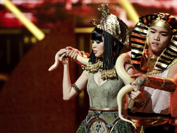 Hóa thân thành nữ hoàng Ai Cập, Liz (LIME) đăng quang ngôi vị Quán quân cuộc thi "Bạn là ngôi sao"