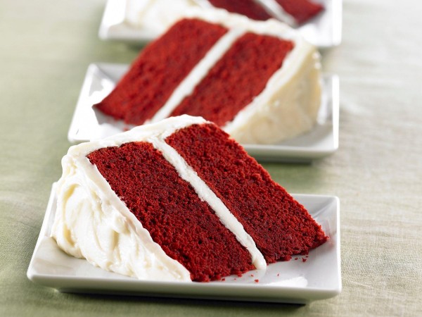 Dành cho các "tín đồ" bánh ngọt: Tất tần tật về chiếc bánh Red Velvet mà bạn thích mê!