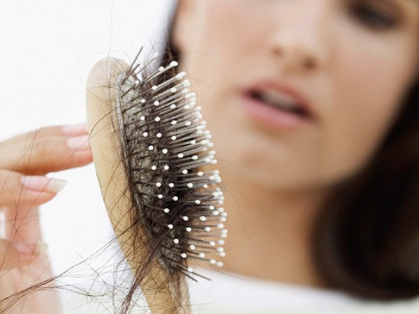 Mái tóc vốn vô cùng mỏng manh, dễ bị tổn thương, làm sao để tóc không rụng?