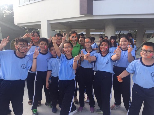 Teen THCS Nguyễn Văn Tố (TP.HCM) háo hức chào đón diện mạo trường mới