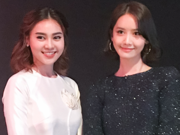 Ninh Dương Lan Ngọc diện áo dài truyền thống đọ sắc cạnh Yoon A (SNSD) tại Hàn Quốc