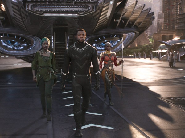 "Black Panther: Chiến Binh Báo Đen" tiếp tục được Marvel tung trailer cực hoành tráng
