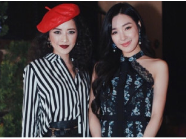 Chi Pu "tay bắt mặt mừng" cùng Tiffany tại sự kiện thời trang ở Mỹ 