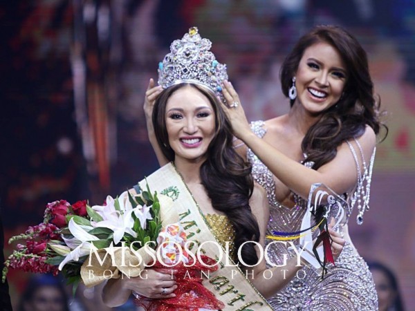 Hà Thu dừng chân ở Top 16 Miss Earth, đại diện nước chủ nhà đăng quang gây tranh cãi lớn