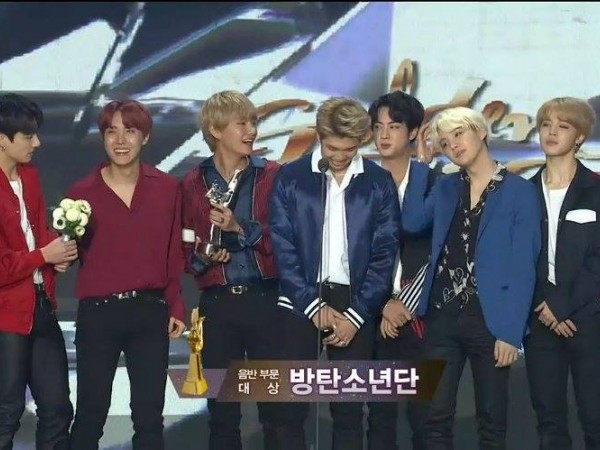 Ngày trao giải thứ hai của "Golden Disk Awards" lần thứ 32: BTS đạt Daesang
