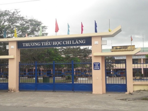 Đà Nẵng: 7 học sinh bị kẻ gian vào lớp tháo dây chuyền trên cổ