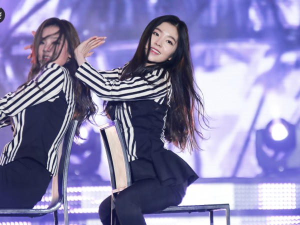 Điều khiến Irene (Red Velvet) hạnh phúc nhất, chỉ là được mặc quần dài lên sân khấu mà thôi