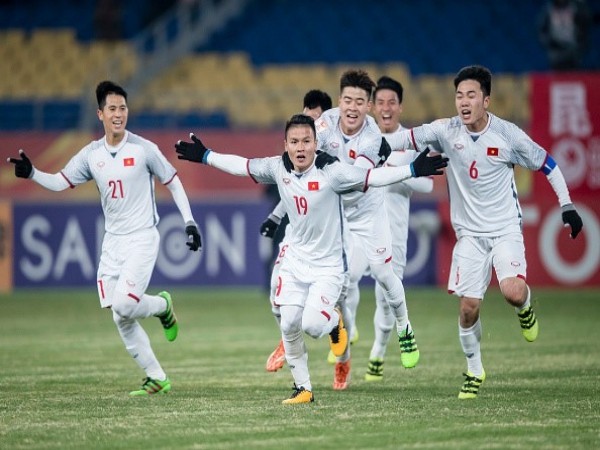 Sau trận đấu, đội tuyển U23 Việt Nam nhận hàng triệu lời khen "có cánh" từ cộng đồng mạng