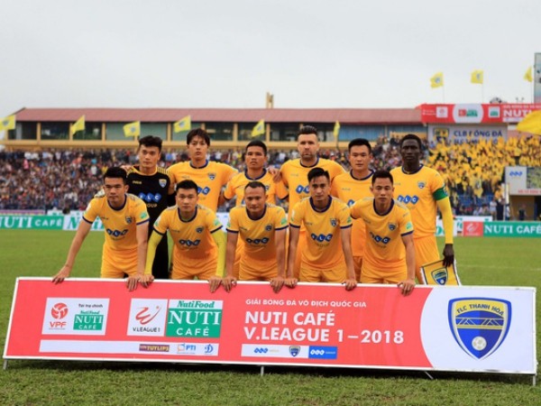 V.League 2018: Bùi Tiến Dũng bắt chính, FLC Thanh Hóa hạ đội bóng của HLV Miura