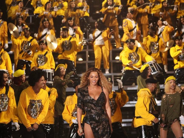 “Gây sốt” ở Coachella nhưng Beyoncé lại bị đàn em “vượt mặt” tại BXH Billboard