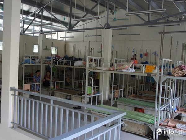 Cận cảnh khu nhà trọ giá rẻ tại bệnh viện Việt Đức chỉ 15 nghìn đồng/ ngày