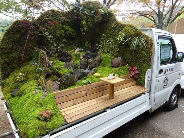 Mãn nhãn với những khu vườn xanh mát trên thùng xe tải ở Nhật Bản