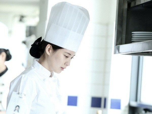 Bạn đã sẵn sàng chào đón đầu bếp Seohyun (SNSD) trong phim "Time" chưa?