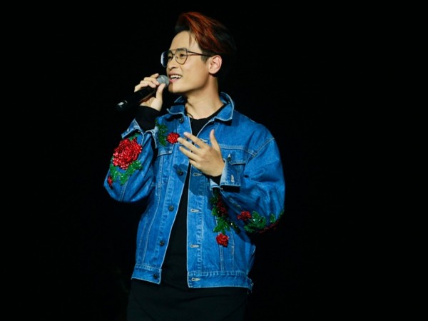 Hà Anh Tuấn bất ngờ hát tiếng Hàn khiến khán giả đứng ngồi không yên