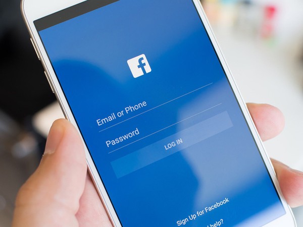 Muốn bảo vệ tài khoản Facebook, đừng bỏ qua 5 cách sau