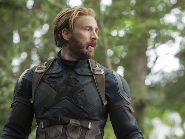Chris Evans chính thức chia tay Captain America, dự báo đoạn kết bi thảm của Avengers 4