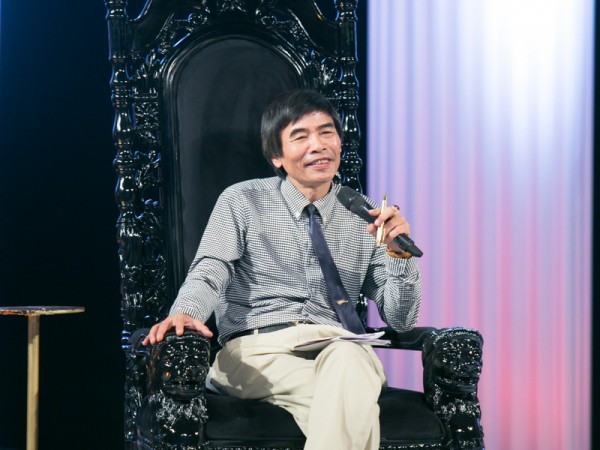 Tiến sĩ Lê Thẩm Dương sẽ cùng đông đảo nghệ sĩ nổi tiếng tham gia "Quyền lực ghế nóng 2018"