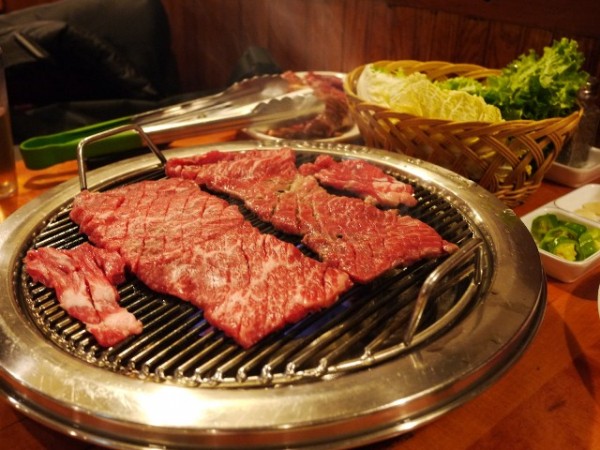 Bạn sẽ như lạc sang Hàn Quốc khi đến với các quán thịt nướng ngon số 1 Hà Nội này