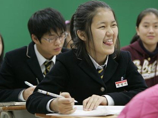 Hàn Quốc: Cung cấp bữa ăn trưa miễn phí cho tất cả trường học
