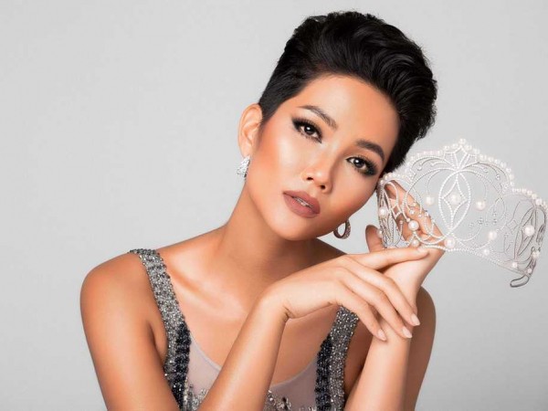 Ngắm nhìn nhan sắc xinh đẹp của Hoa hậu H’Hen Niê trước thềm "Miss Universe 2018"
