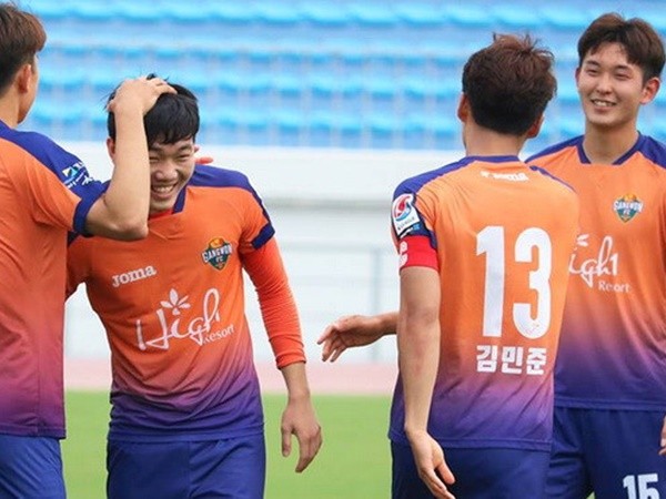 Phóng viên Hàn Quốc: "Xuân Trường nên trở lại K.League thi đấu"