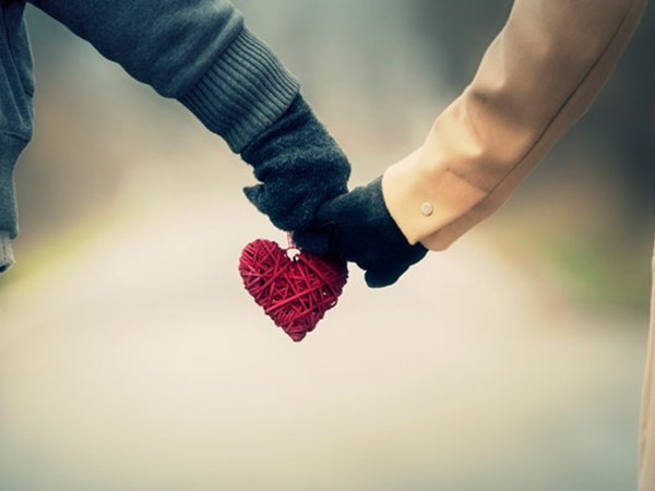 Bạn có biết, những mối quan hệ “dính chặt với nhau” là đáng quý đến thế nào?