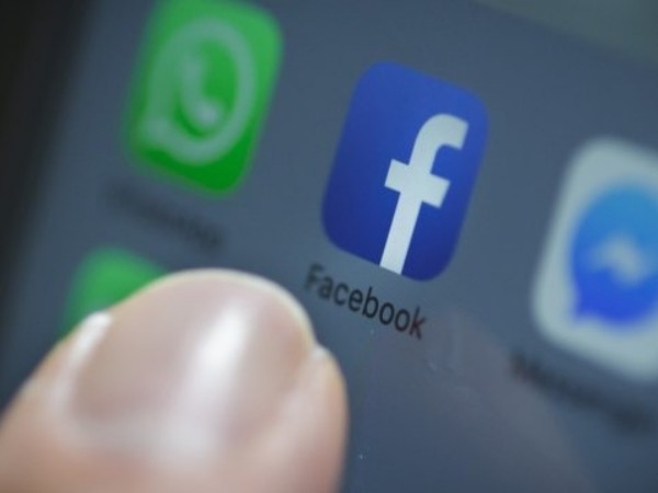 Bạn có đang nghiện Facebook? Tính năng mới của Facebook sẽ giúp bạn biết điều đó