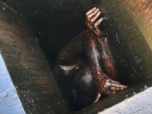 Mỹ: Đi ăn trộm, suýt chết vì kẹt trong lỗ thông hơi đầy dầu mỡ suốt 2 ngày