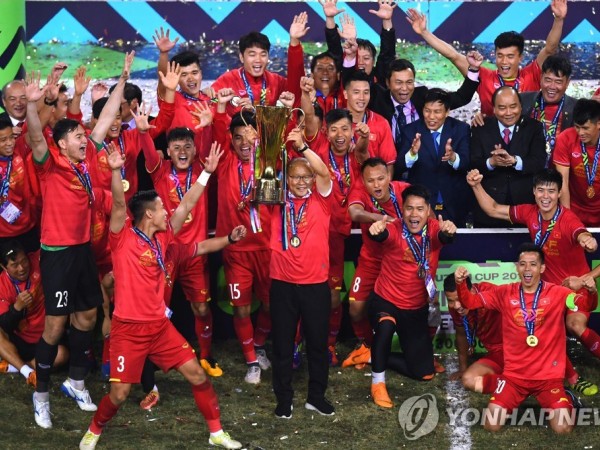Cư dân mạng Hàn cũng "phát cuồng" vì chiến thắng của Đội tuyển Việt Nam 