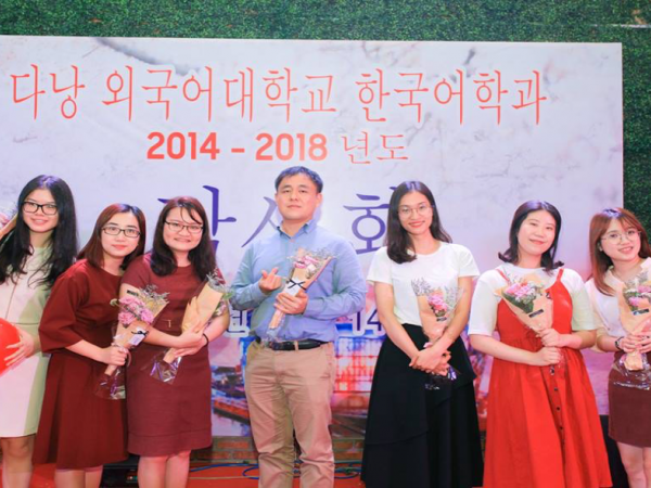 Những lý do khiến giới trẻ “đổ xô” đi học tiếng Hàn Quốc