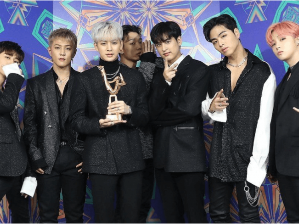 iKON giành Daesang trong ngày trao giải đầu tiên của "Golden Disc Awards 2019"