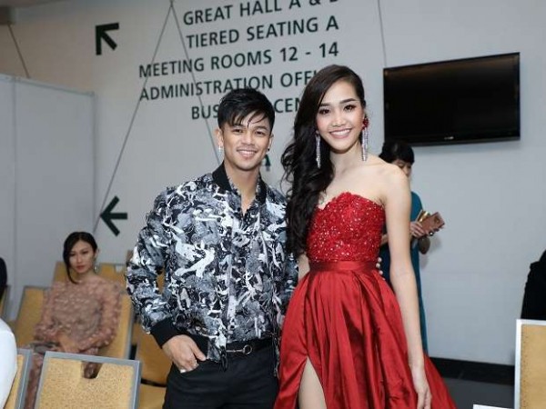 Hoa hậu Malaysia 2018 dành nhiều lời khen "có cánh" cho ca sĩ Trọng Hiếu 