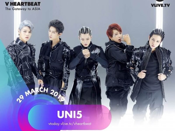 Uni5 lần đầu tiên xuất hiện với 5 thành viên tại V Heartbeat Live tháng 3