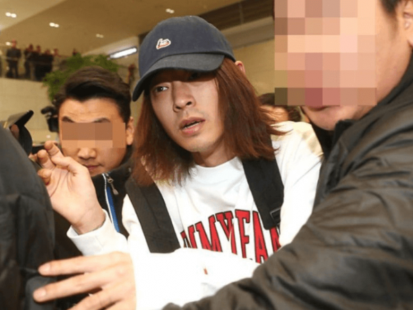Vừa trở về quê nhà Hàn Quốc, Jung Joon Young đã lập tức bị cấm xuất cảnh