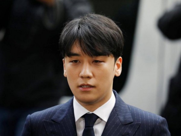 Truyền thông Hàn tung bằng chứng cho thấy Seungri không "vô tội" như anh tuyên bố